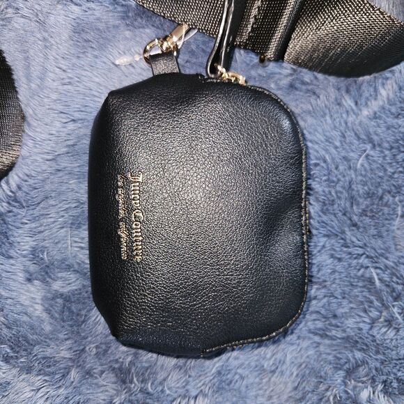 JUICY COUTURE Pull Roll Embroidered Crossbody Bag NWT - Picture 6 of 7